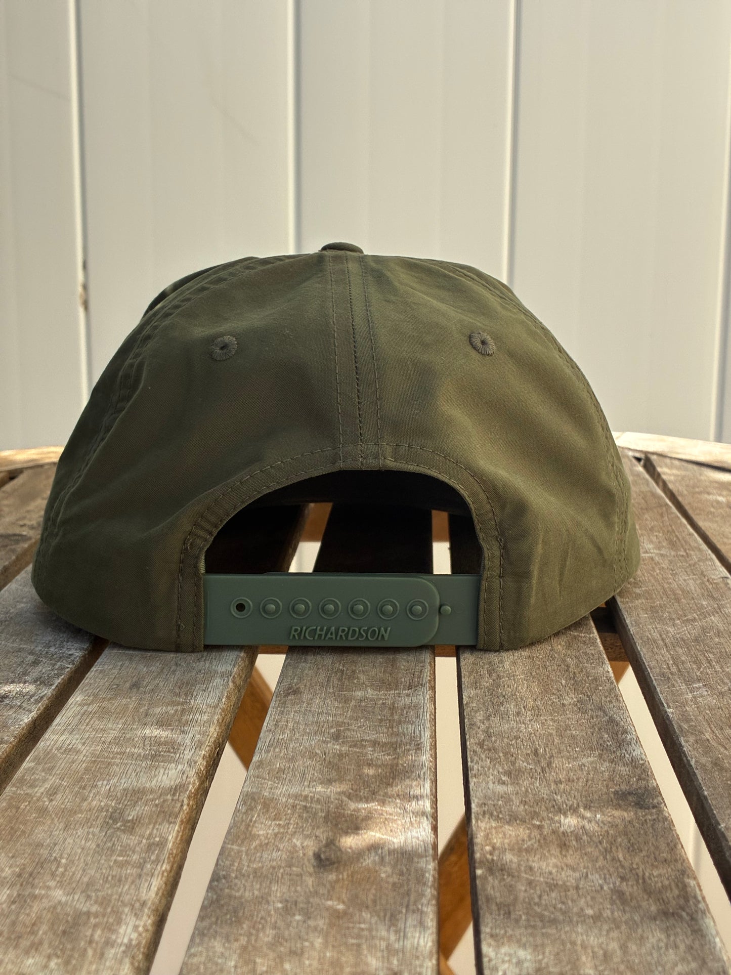Dove Outfitter